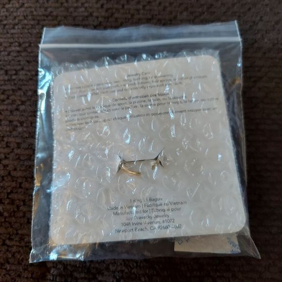 NWT Joy Dravecky Adjustable Chloe Ring - Picture 8 of 9